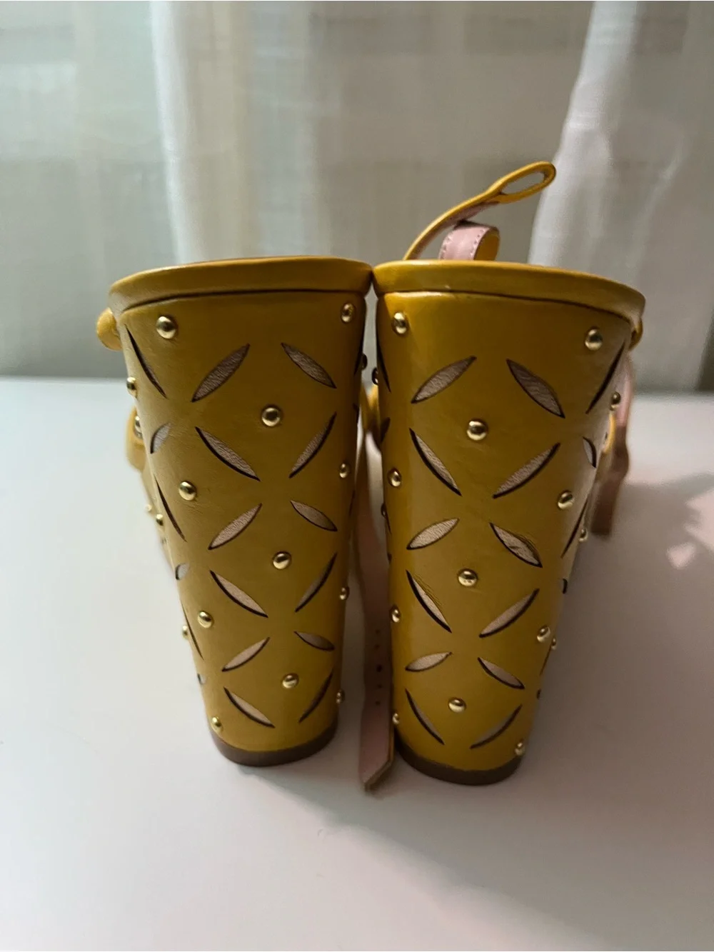 NEW Kate Spade Pineapple Design Yellow Strappy Platform Sandal